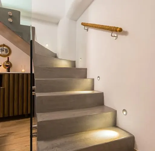 빌라 Allure With Jacuzzi And Acropolis View!!! *