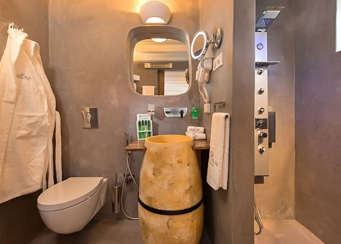 Allure With Jacuzzi And Acropolis View!!!