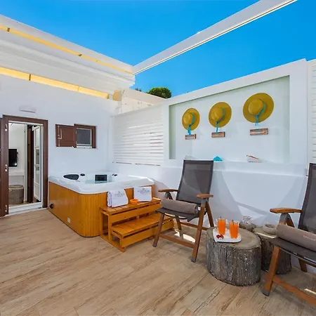 Vila Allure With Jacuzzi And Acropolis View!!!