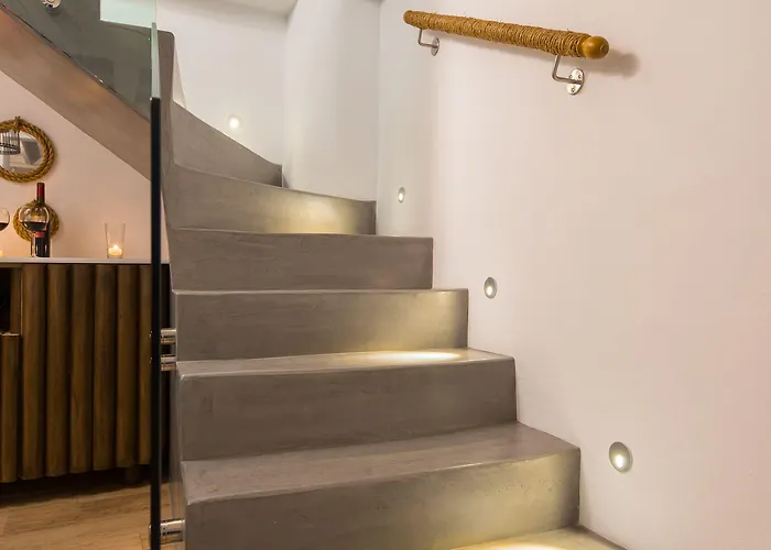 Allure With Jacuzzi And Acropolis View!!!