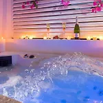 Allure With Jacuzzi And Acropolis View!!! *