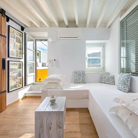 Allure With Jacuzzi And Acropolis View!!! *